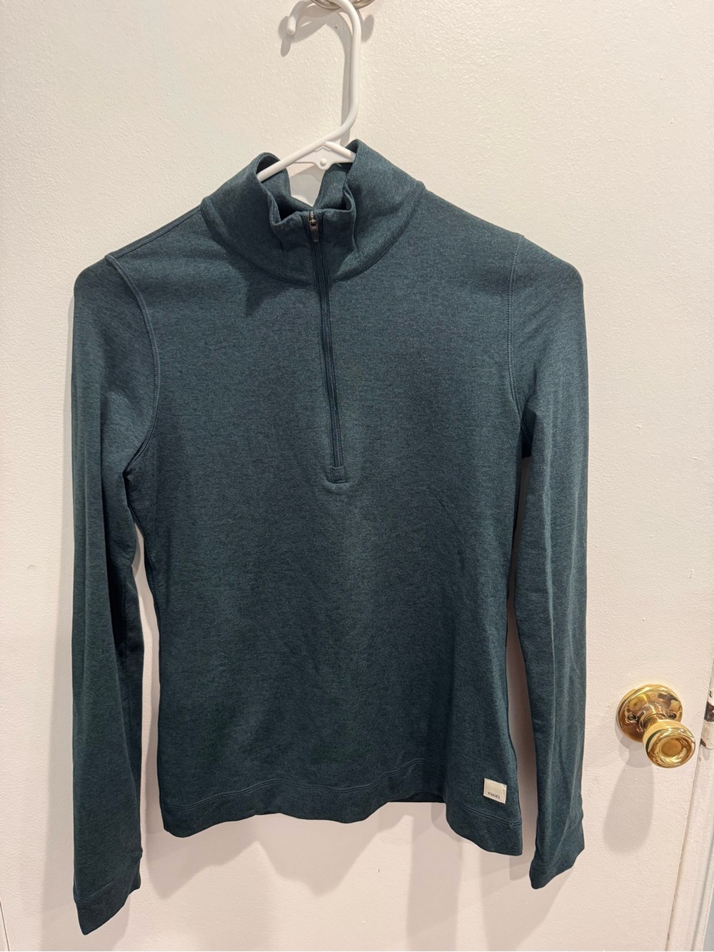 Vuori Women's Long Sleeve Half-Zip Top in Teal Green